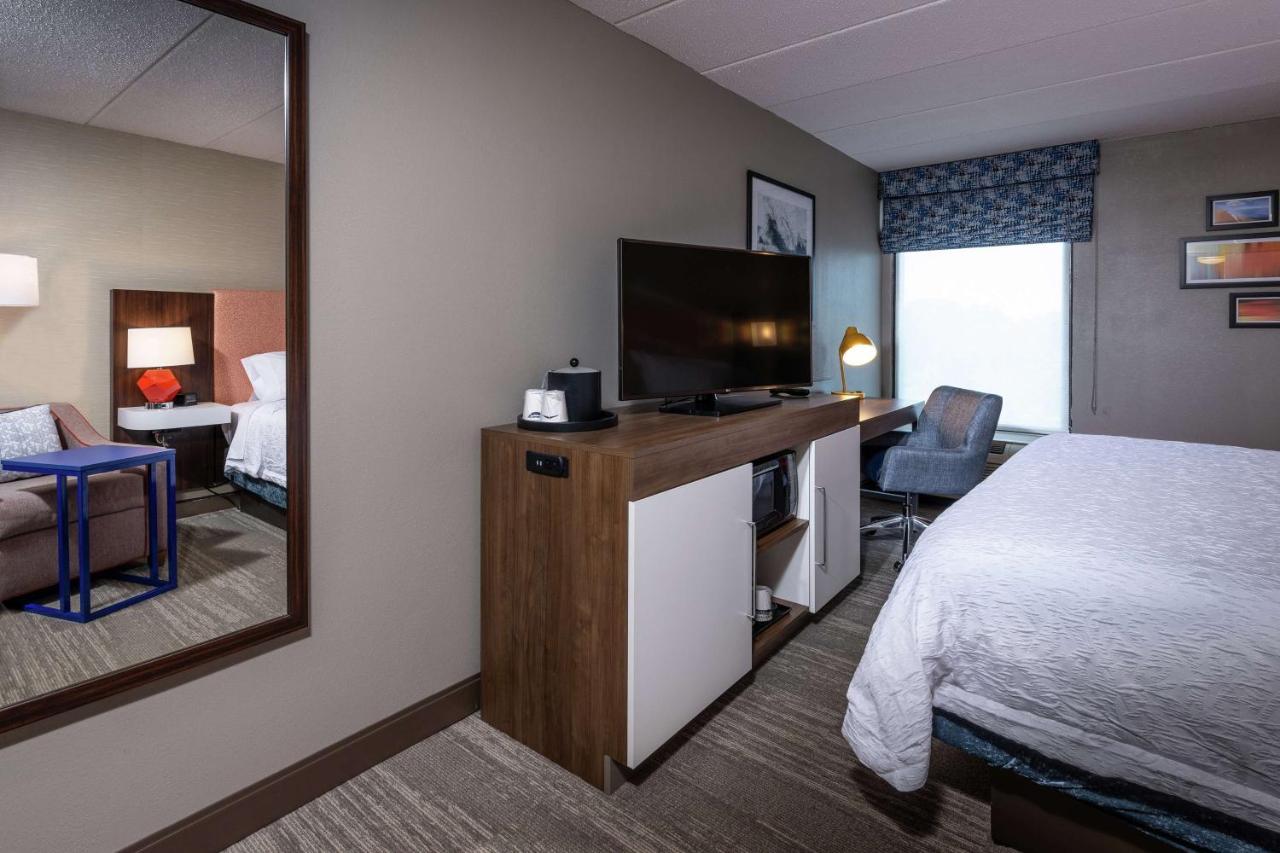 Hampton Inn Fall River/Westport North Westport Экстерьер фото