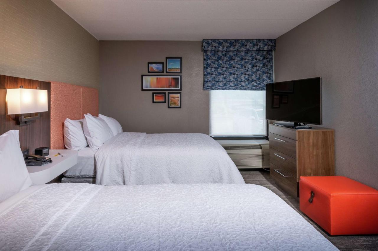 Hampton Inn Fall River/Westport North Westport Экстерьер фото