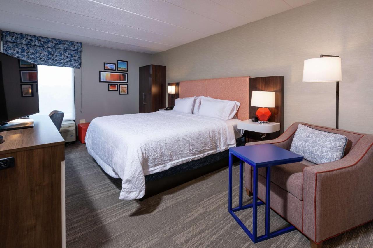 Hampton Inn Fall River/Westport North Westport Экстерьер фото