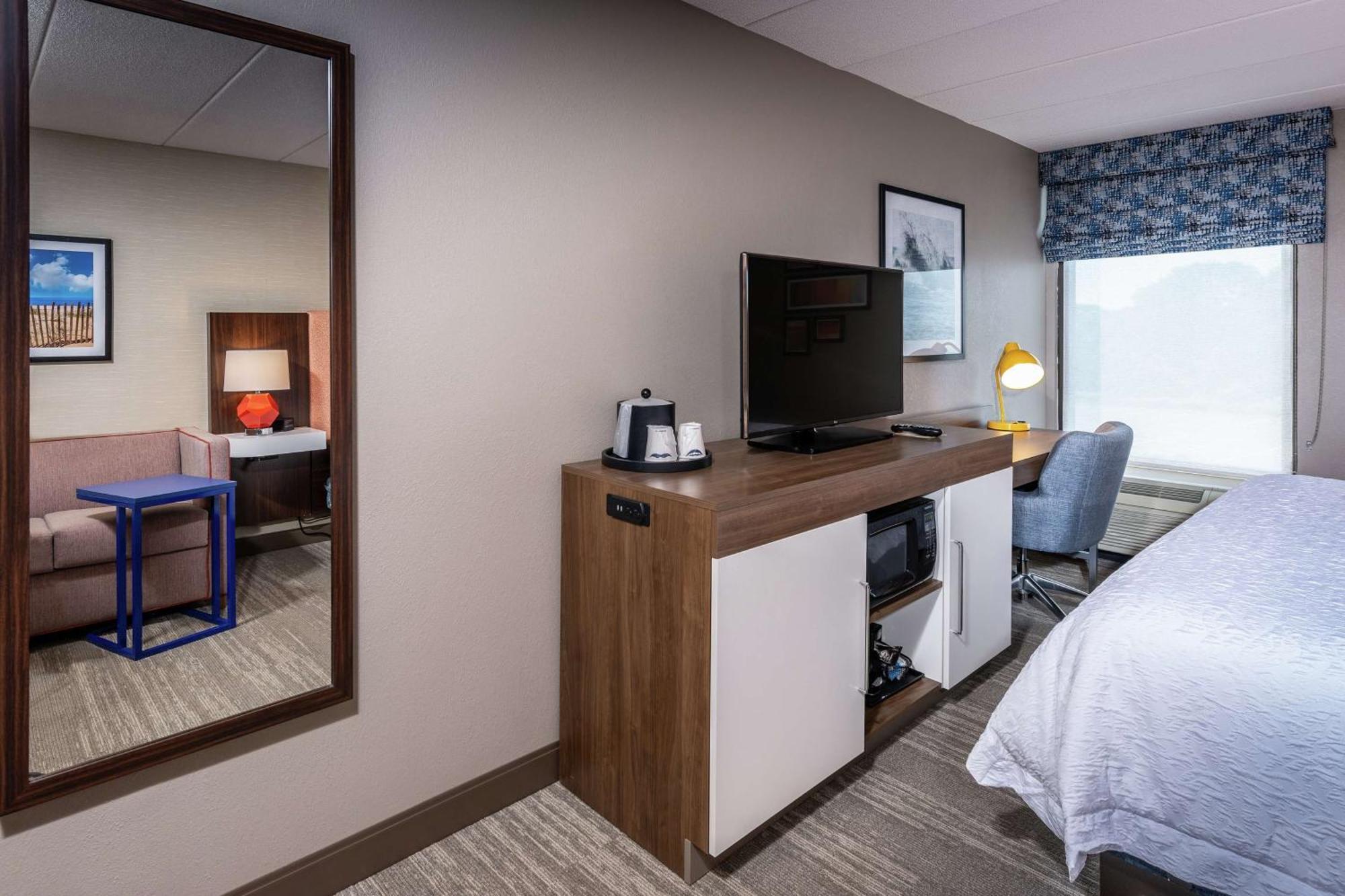 Hampton Inn Fall River/Westport North Westport Экстерьер фото